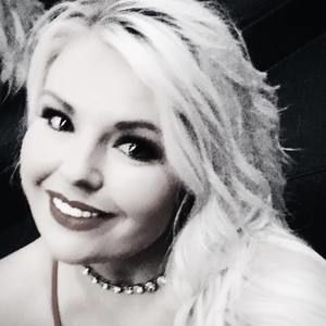 Meet your Posher, Aura